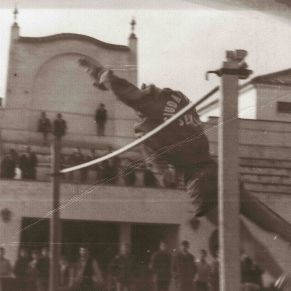 Bejarano_salta_pertiga_1965