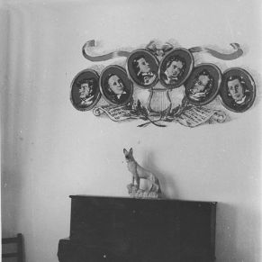 Sala_de_musicax_el_piano